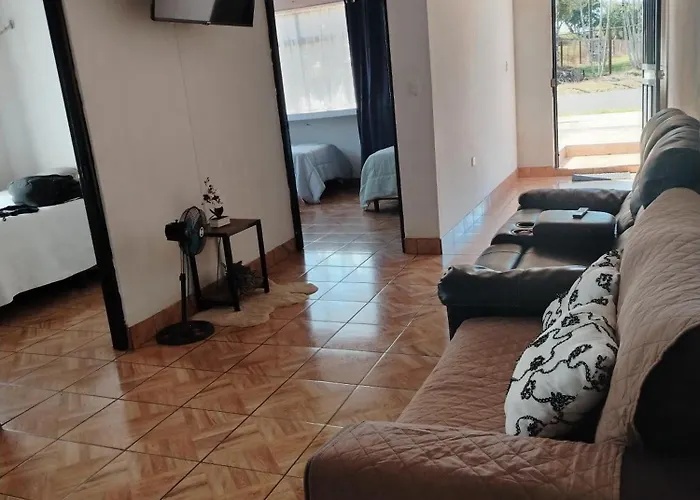 Vacacional Brisas Del Volcán Miravalles Сasa de vacaciones *