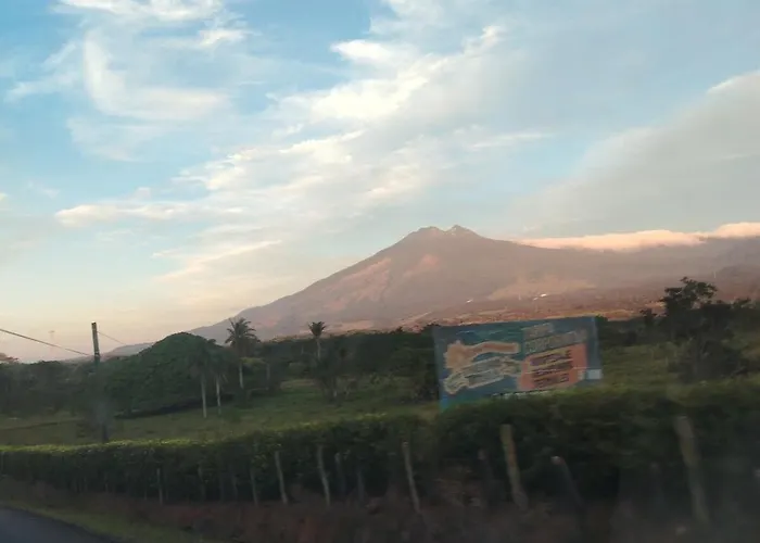 Сasa de vacaciones Vacacional Brisas Del Volcán Miravalles *